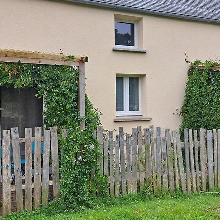 Bed and Breakfast La Bergerie Du Mesnil Livry  Экстерьер фото